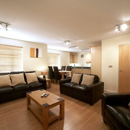 דירות סווינדון Southwich House By Esa מראה חיצוני תמונה